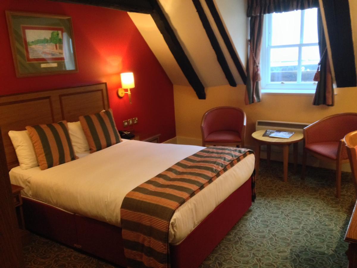 The Catherine Wheel Wetherspoon Hotel Χένλεϊ ον Τέιμς Εξωτερικό φωτογραφία