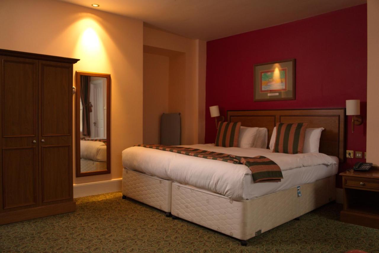 The Catherine Wheel Wetherspoon Hotel Χένλεϊ ον Τέιμς Εξωτερικό φωτογραφία